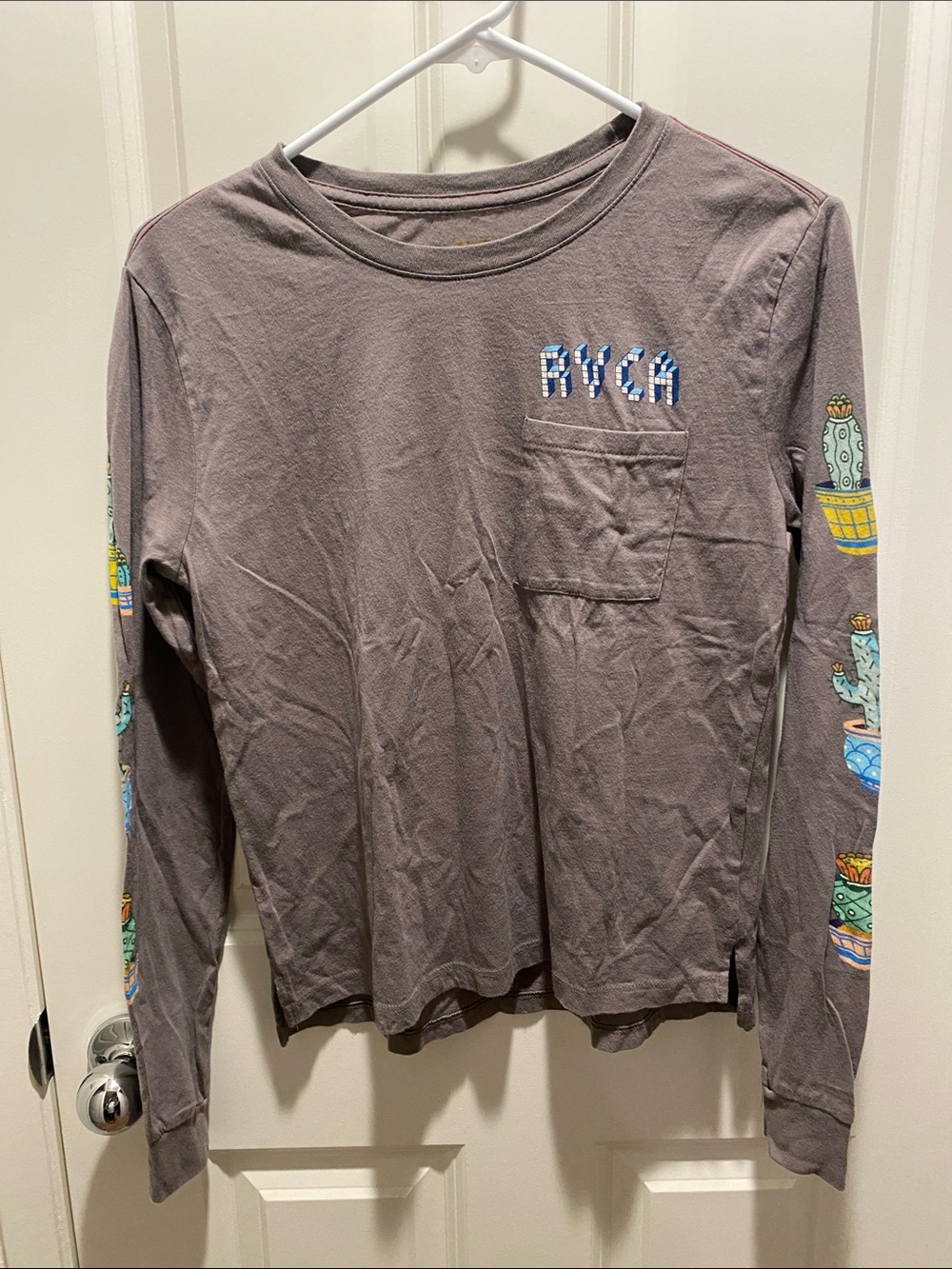 RVCA Grey Long Sleeve Tee with Cactus Sleeve Art